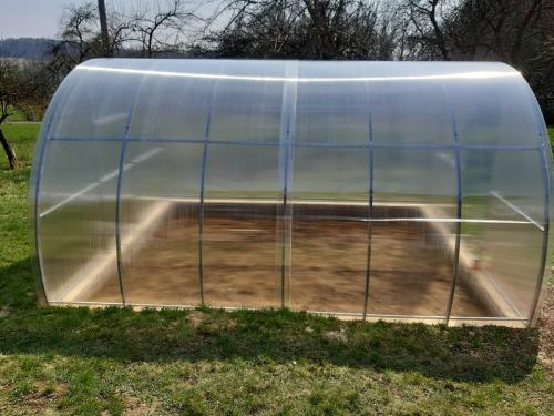 skleník LANITPLAST DODO 330 3,3x8 m PC 4 mm
