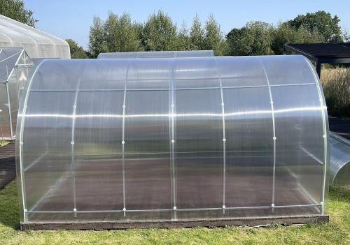 skleník LANITPLAST MARCUS 3x8 m PC 6 mm